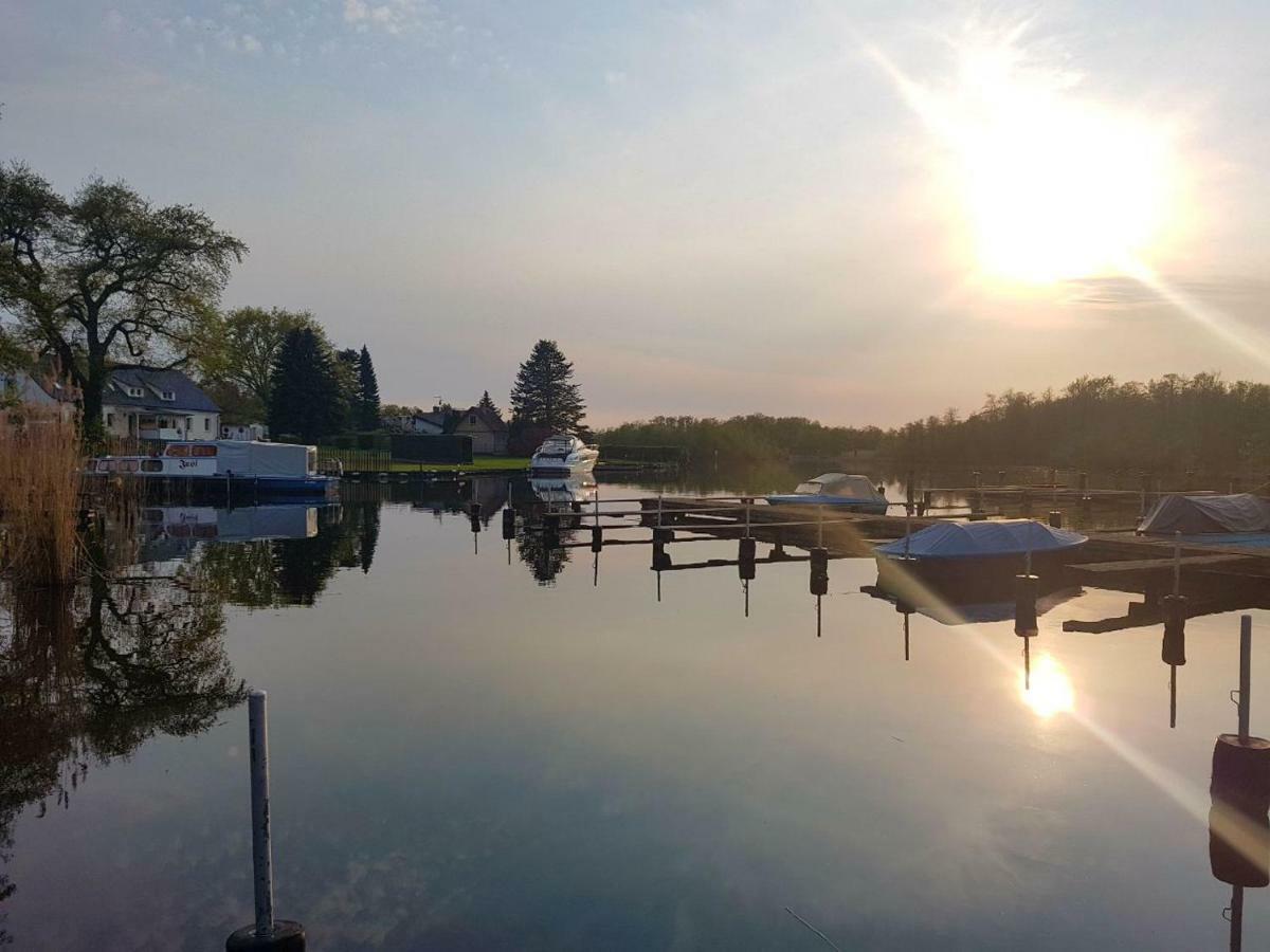 Gemuetliche Idylle Am Seddinsee Gosen Exteriör bild